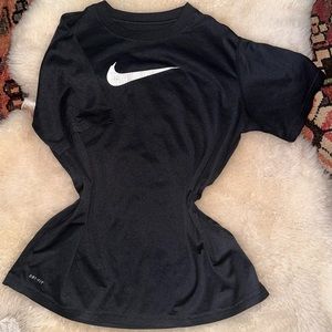 NIKE TEE